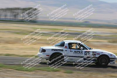 media/Jun-01-2024-CalClub SCCA (Sat) [[0aa0dc4a91]]/Group 3/Race/